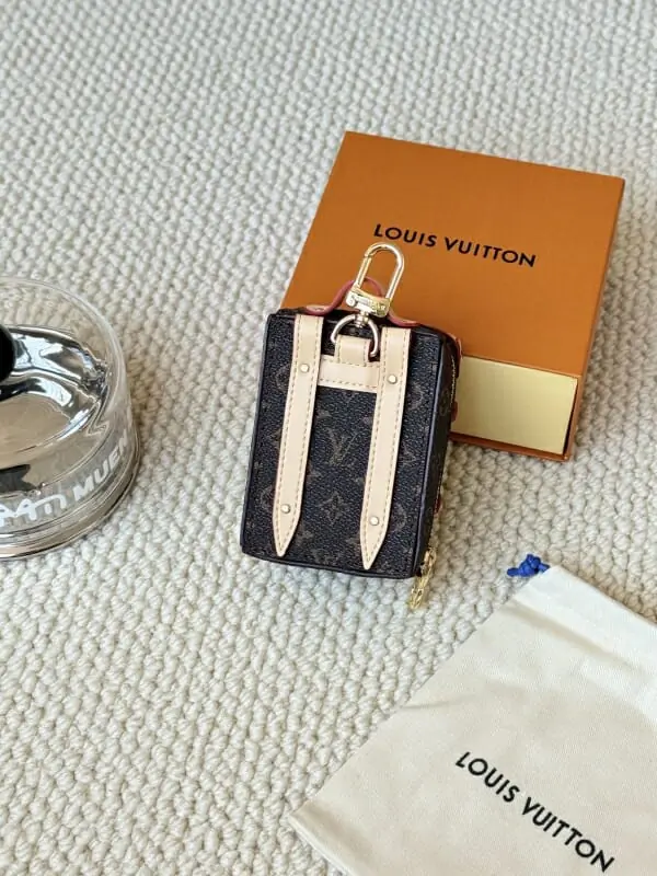 louis vuitton lv boucle de sac s_1253b561